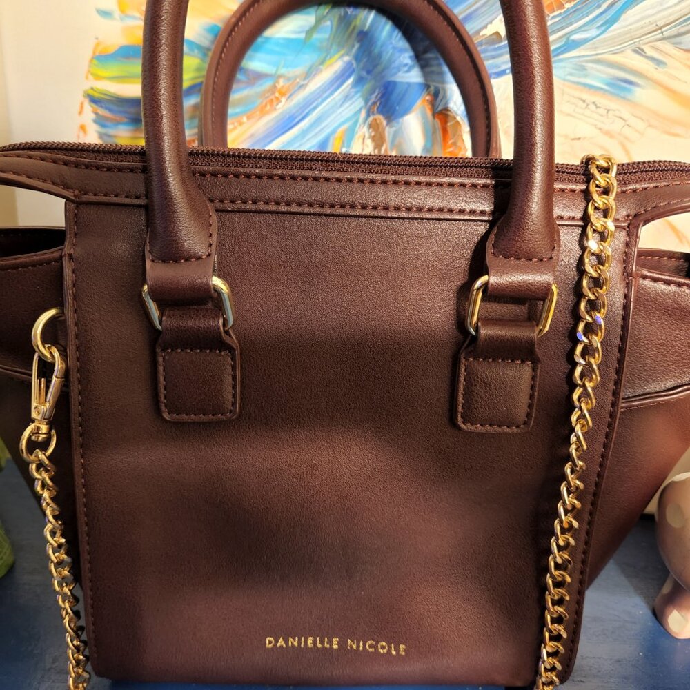 *Nwot* Danielle Nicole's Collection Burgundy Alex… - image 2